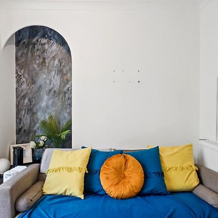 Modern One Bedroom Apartments In Brighton Ngoại thất bức ảnh