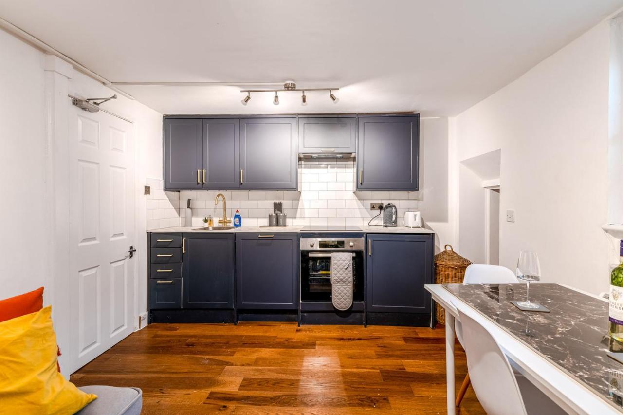 Modern One Bedroom Apartments In Brighton Ngoại thất bức ảnh