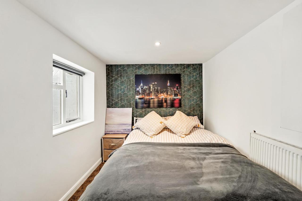 Modern One Bedroom Apartments In Brighton Ngoại thất bức ảnh