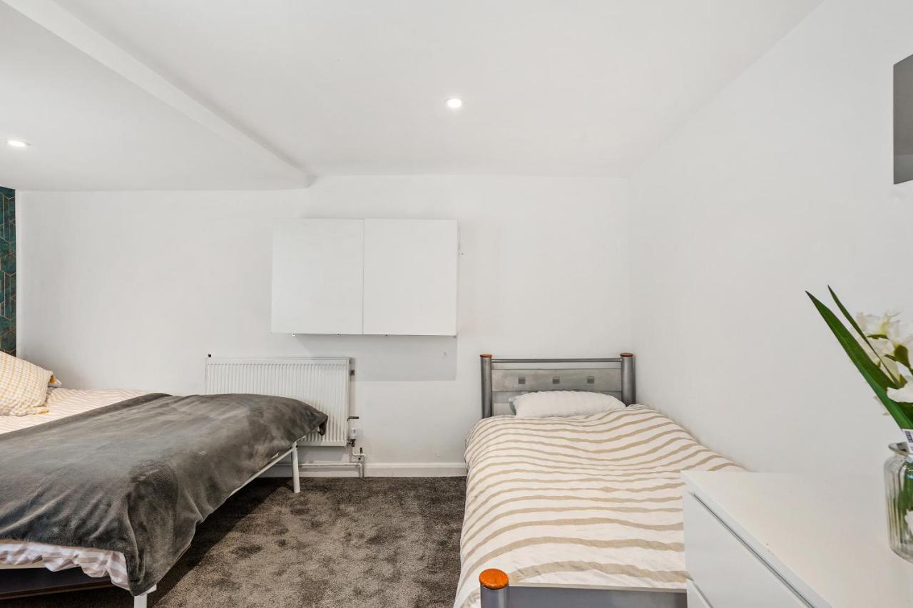 Modern One Bedroom Apartments In Brighton Ngoại thất bức ảnh