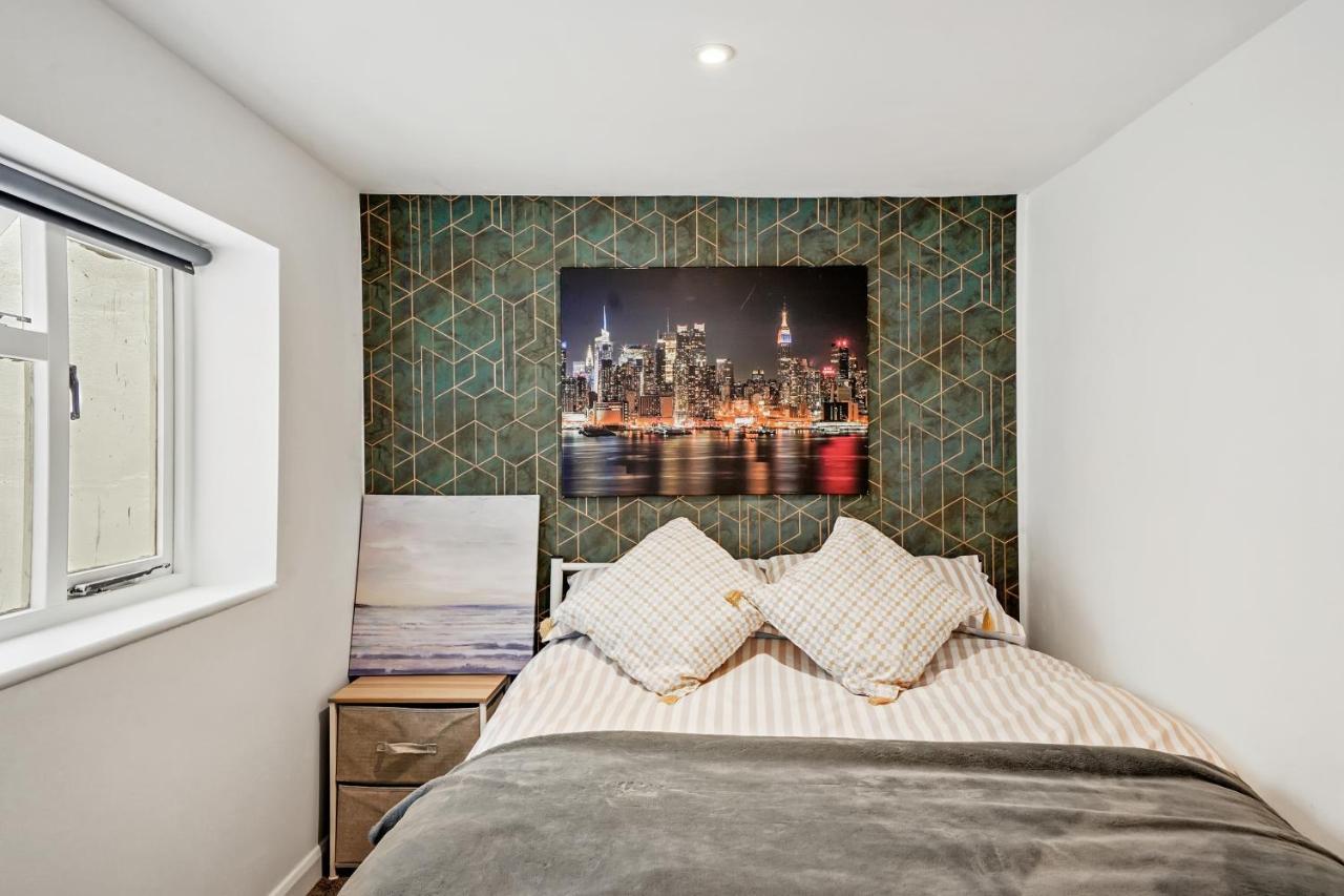 Modern One Bedroom Apartments In Brighton Ngoại thất bức ảnh