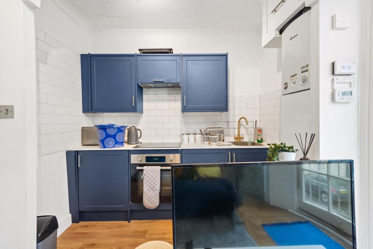 Modern One Bedroom Apartments In Brighton Ngoại thất bức ảnh
