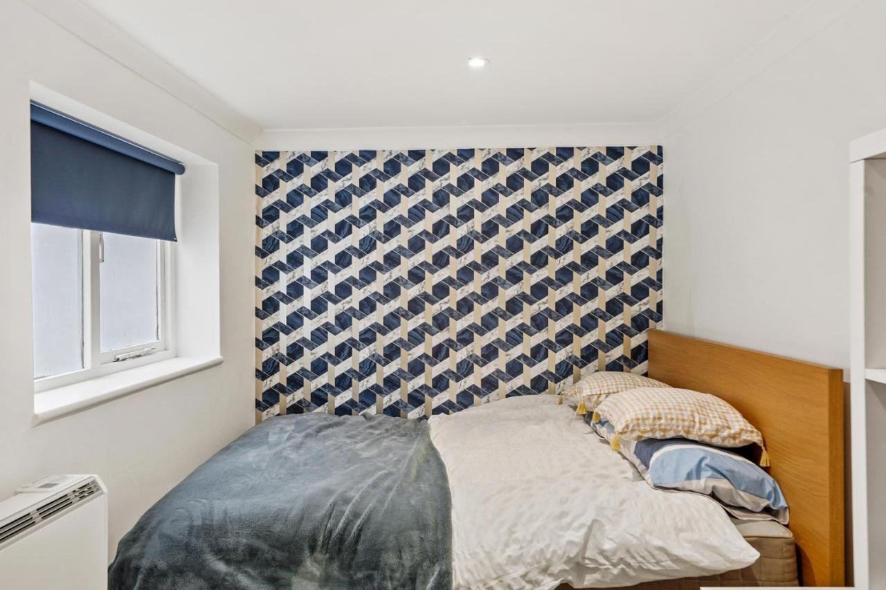 Modern One Bedroom Apartments In Brighton Ngoại thất bức ảnh